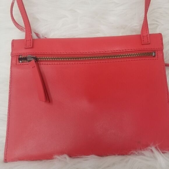 GAP Leather Crossbody Bag. - Picture 3 of 5